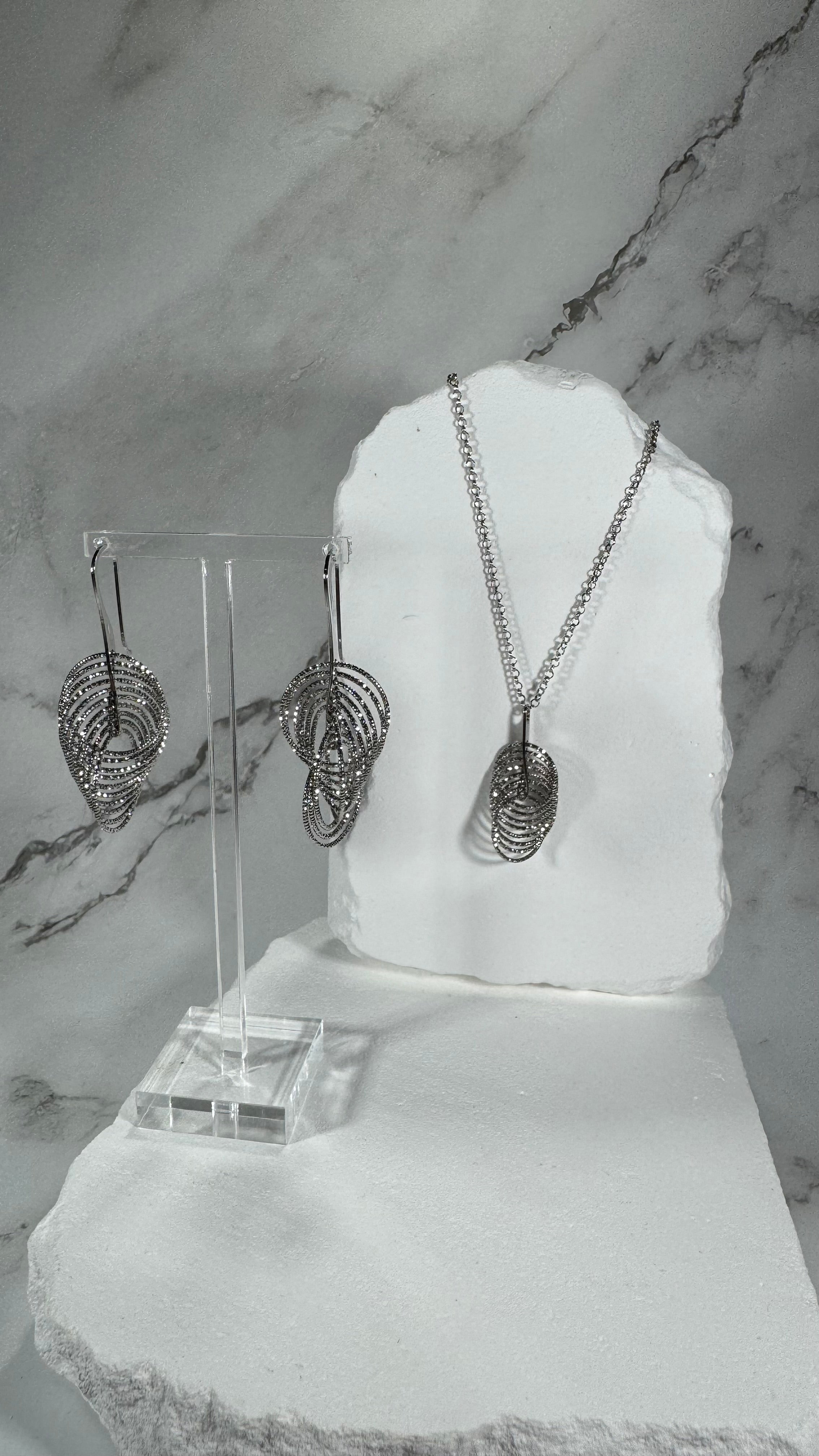 Orecchini Macro DNA in Arg.925