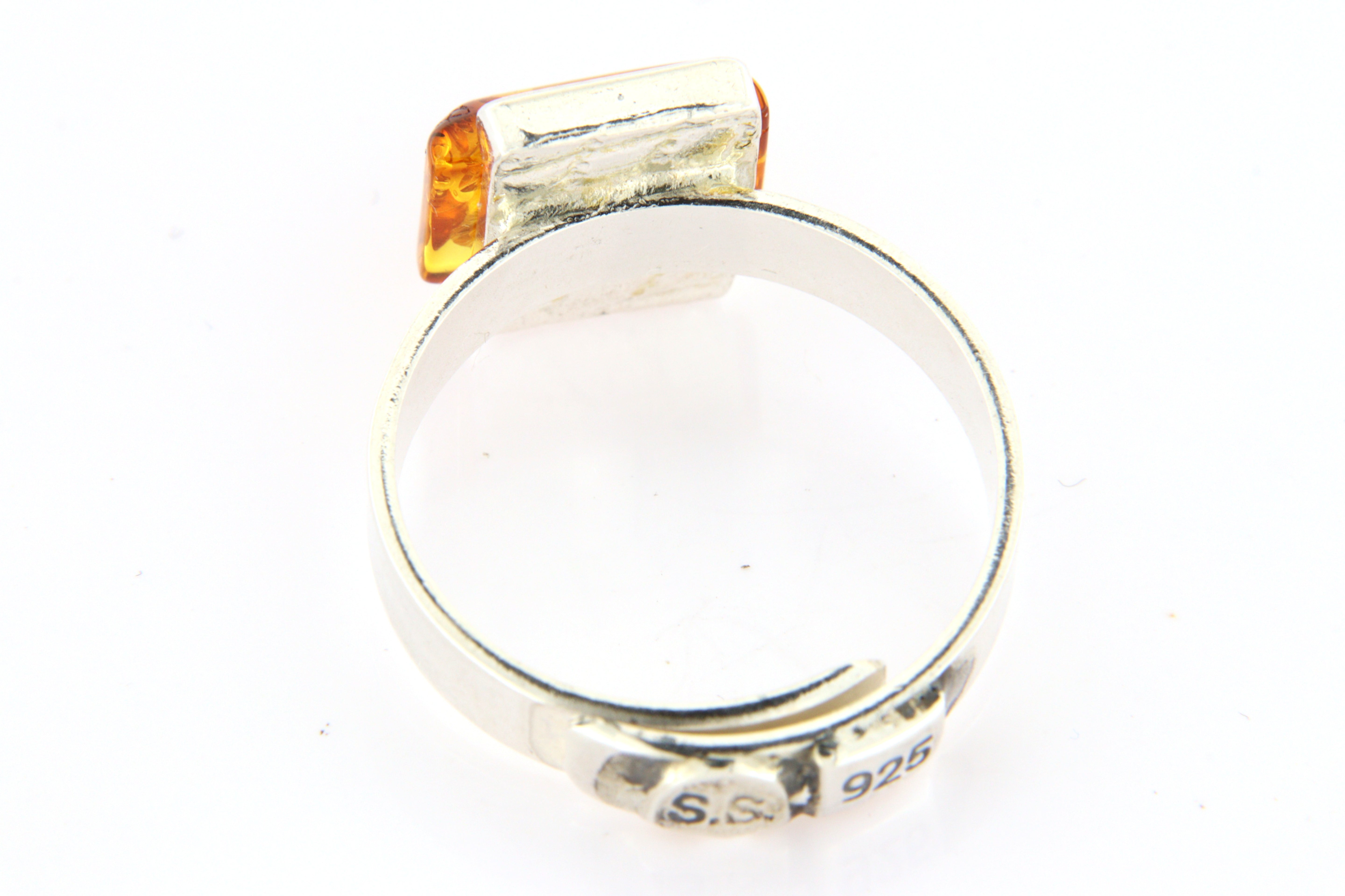 Anello in Arg.925 e Ambra Baltica