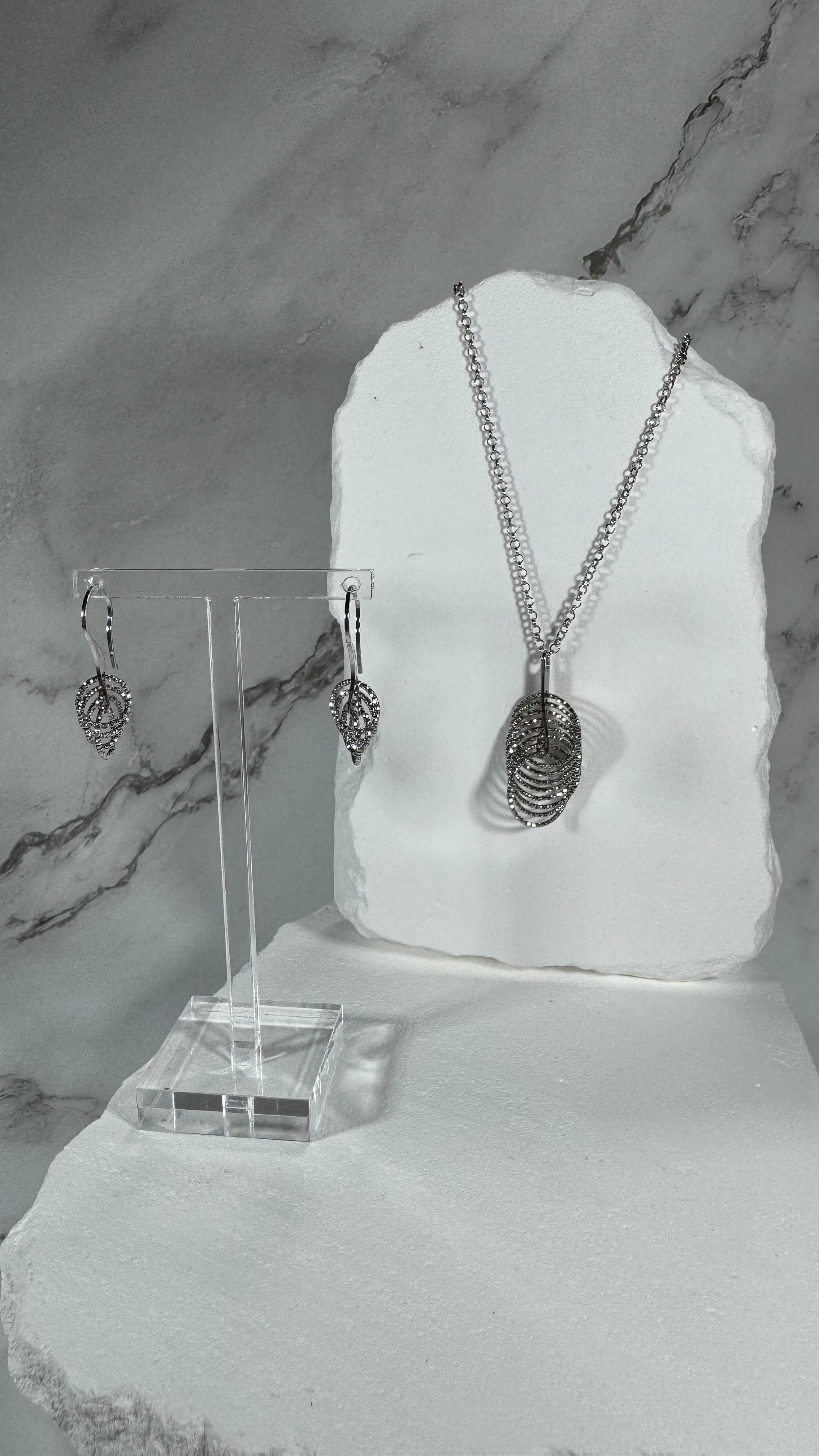 Orecchini Micro DNA in Arg.925